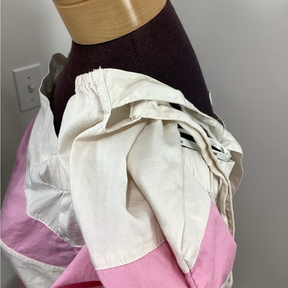 Vero Moda pink and off white top woman’s medium partial elastic neckline - Picture 3 of 16